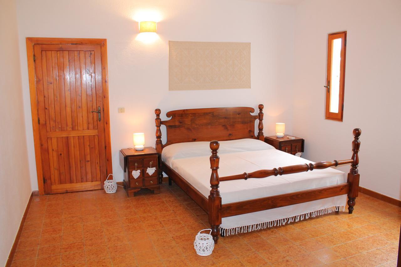 Villa Acquamarina Stella Di Mare 캐피타나 외부 사진